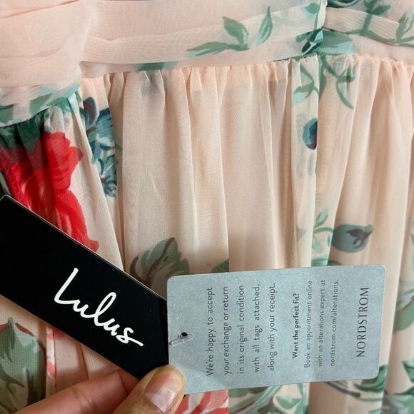 Lulus Garden Meandering Blush Feminine Floral Print Maxi Dress Size Small NEW - Picture 11 of 15